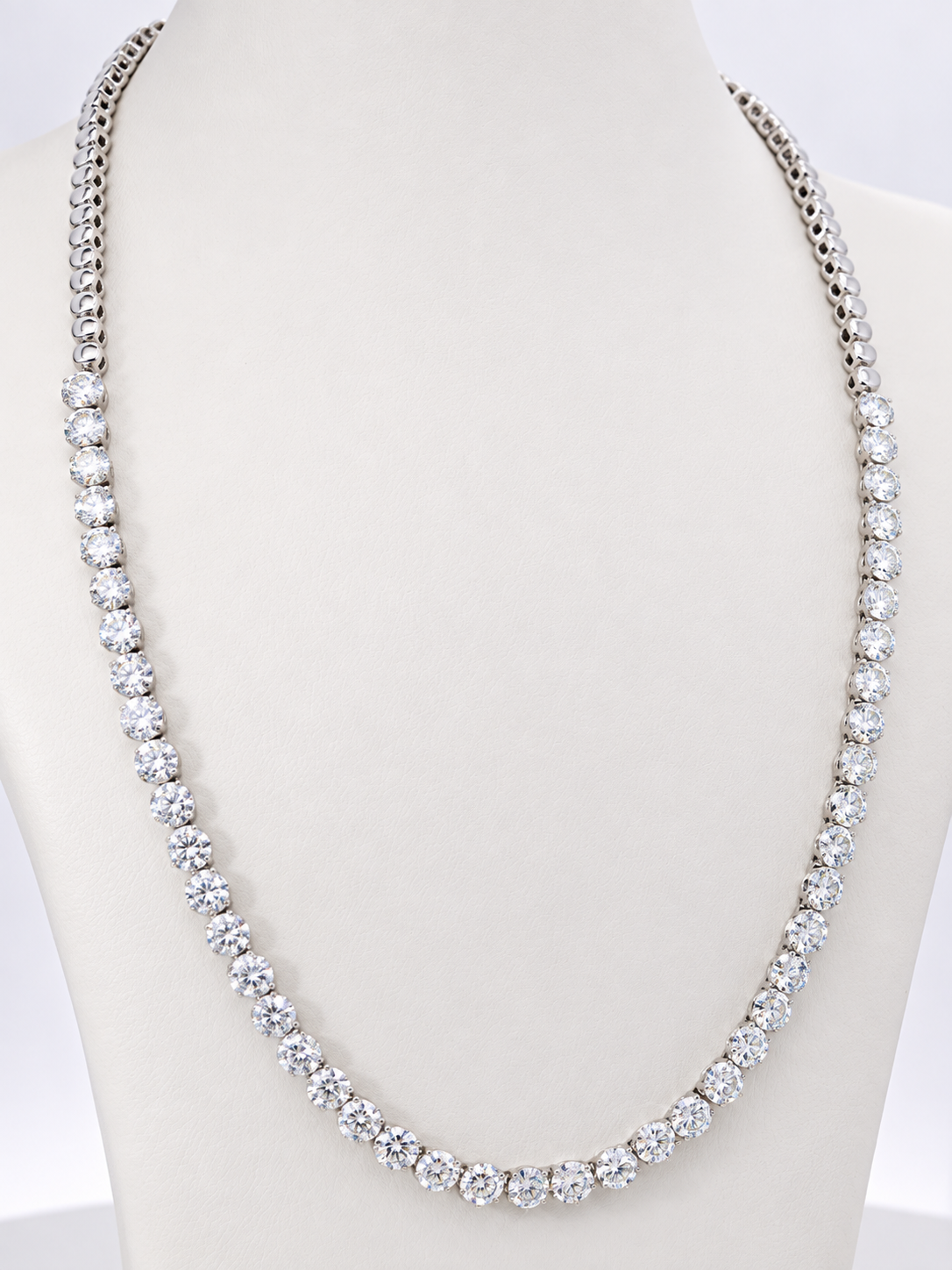 Lab-Diamond Necklace